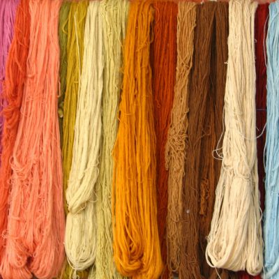 Thumbnail van Kledingafvalberg: greenwashing van circulair textiel?