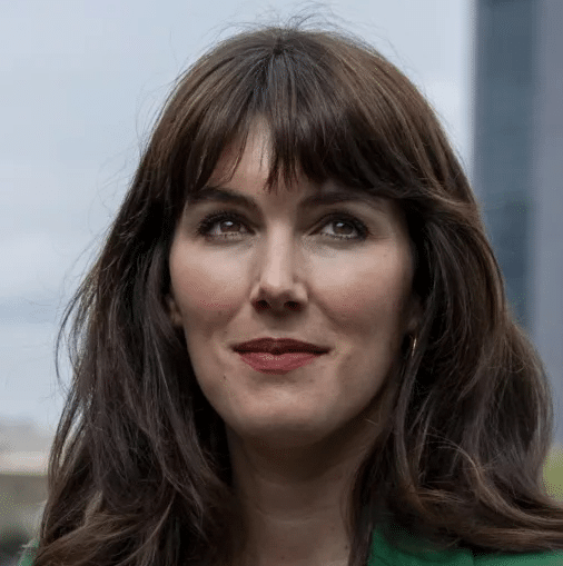 Lotte Hart – SeederDeBoer en Hieroo Lotte Hart - SeederDeBoer en Hieroo